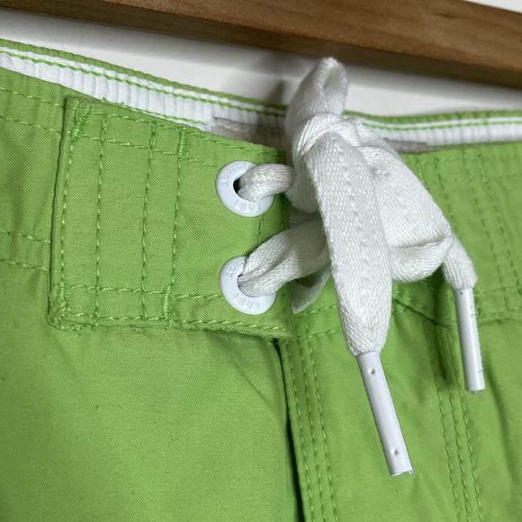 Abercrombie & Fitch Boys Y2K Swim Trunks Green Size M Board Shorts Spellout - Picture 2 of 6
